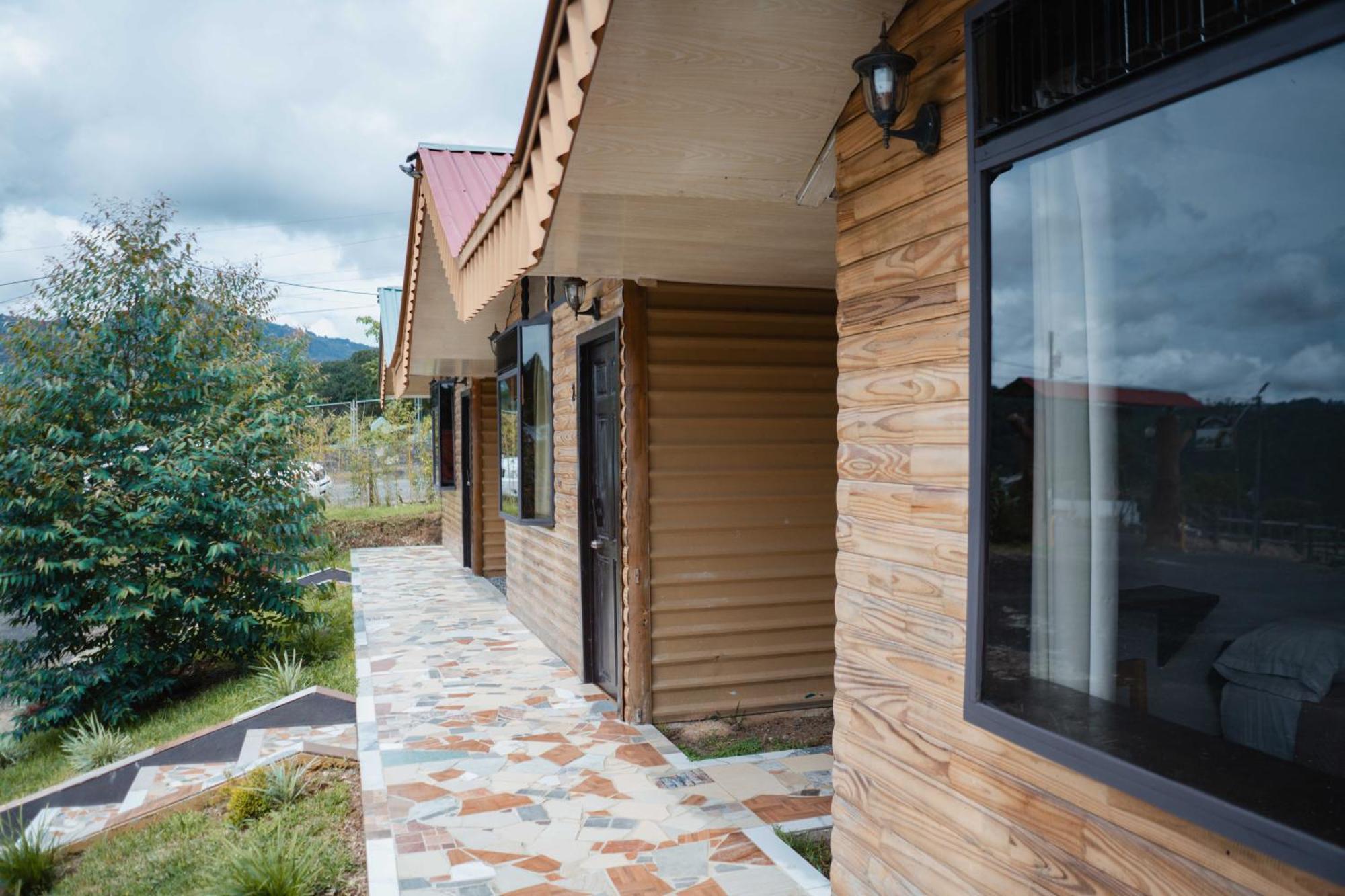 Cabanas La Hacienda San Pablo  エクステリア 写真
